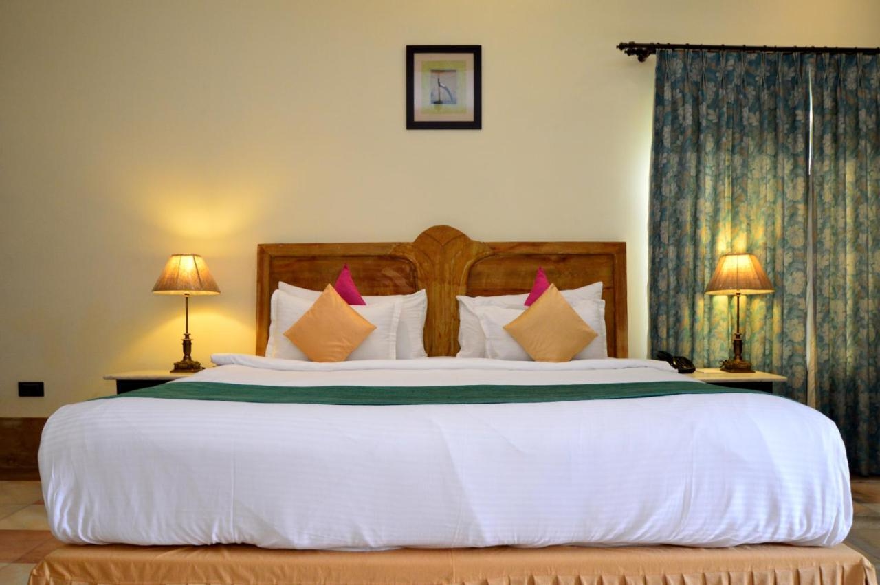 Talaibagh Palace Amer Bagian luar foto